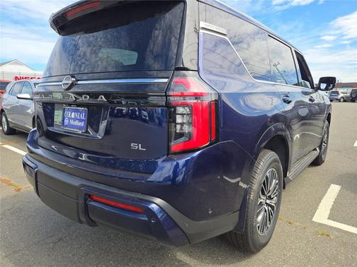 2025 Nissan Armada SL 4WD