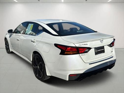 2023 Nissan Altima SR Intelligent AWD