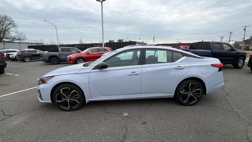 2025 Nissan Altima SR AWD