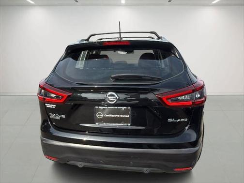 2021 Nissan Rogue Sport SL
