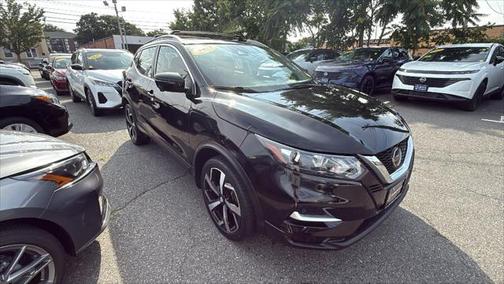 2021 Nissan Rogue Sport SL