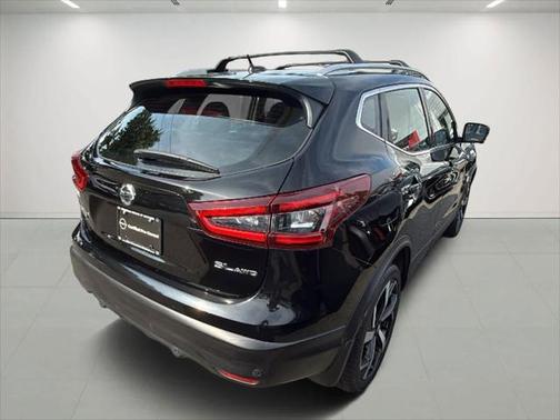 2021 Nissan Rogue Sport SL