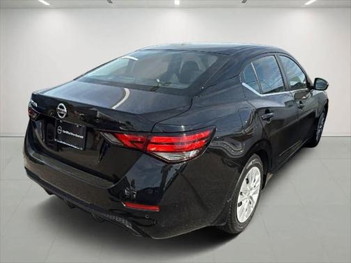 2022 Nissan Sentra S