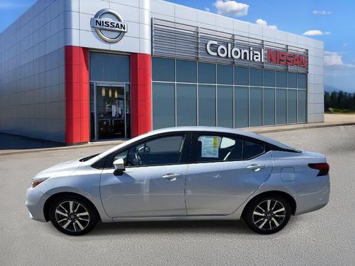 Brilliant Silver Metallic 2021 Nissan Versa 1.6 SV
