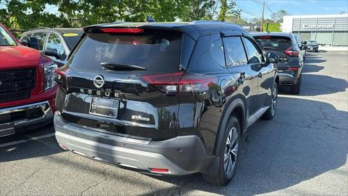 2025 Nissan Rogue Rock Creek