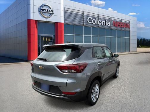 Sterling Gray Metallic 2024 Chevrolet Trailblazer LS