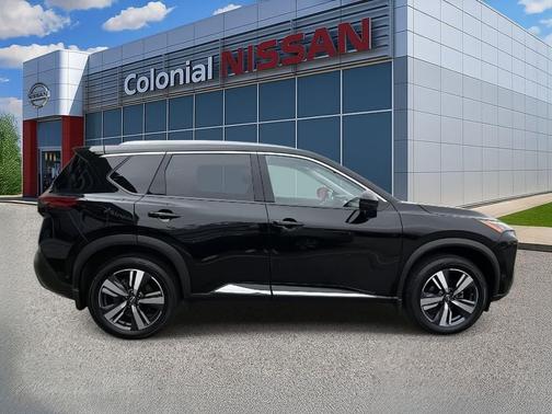 2022 Nissan Rogue SL