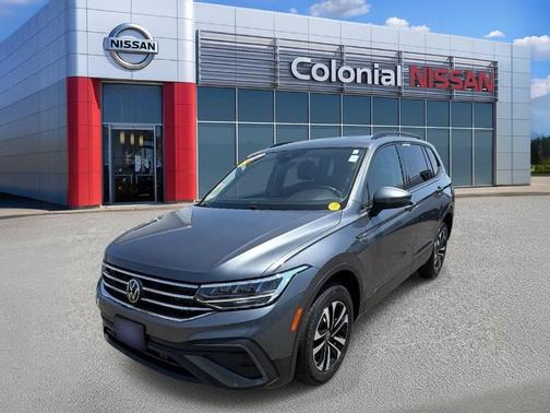 Platinum Gray Metallic 2022 Volkswagen Tiguan 2.0T S 4MOTION