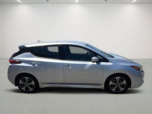 2020 Nissan Leaf SV 40 kWh