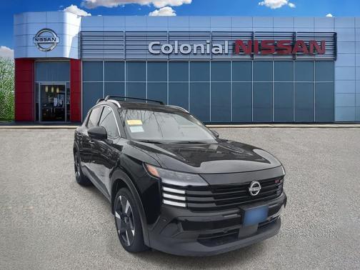 Super Black 2026 Nissan Kicks SR