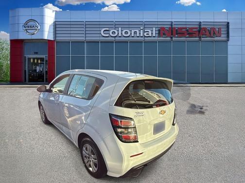 2020 Chevrolet Sonic FWD Hatchback 1FL 5-Door