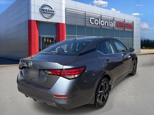 Gun Metallic 2025 Nissan Sentra SV