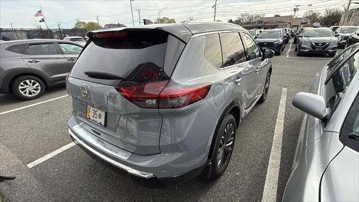 2024 Nissan Rogue Platinum