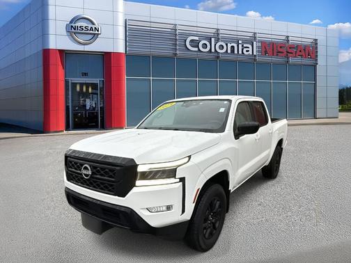 2023 Nissan Frontier SV