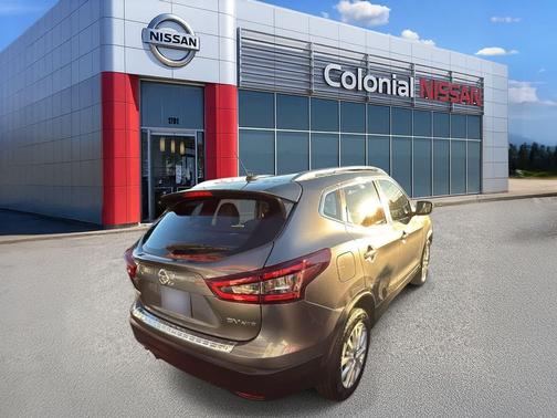 2022 Nissan Rogue Sport SV