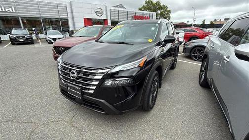 2024 Nissan Rogue SV