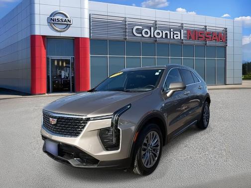 2025 Cadillac XT4 Premium Luxury