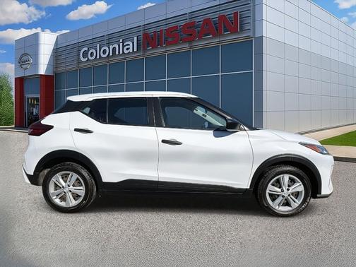 2021 Nissan Kicks S