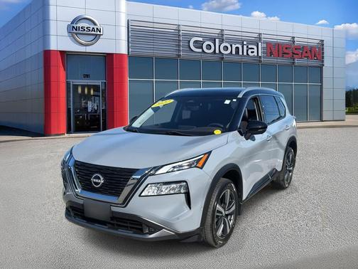 2022 Nissan Rogue SL