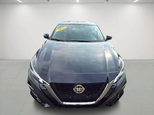 2022 Nissan Altima SR Intelligent AWD