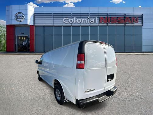 2021 Chevrolet Express 2500 RWD 2500 Regular Wheelbase WT
