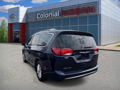 2018 Chrysler Pacifica Touring-L