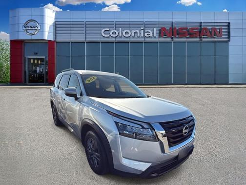 2024 Nissan Pathfinder SV 4WD