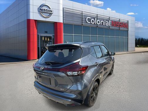 2024 Nissan Kicks SR
