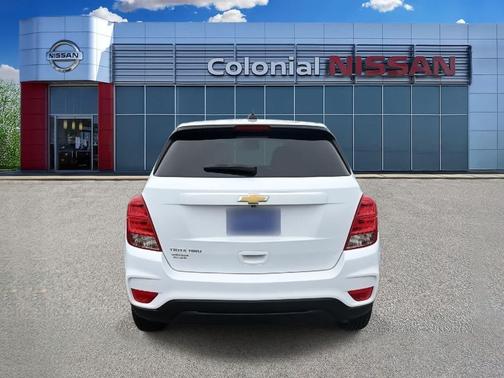 2022 Chevrolet Trax LS