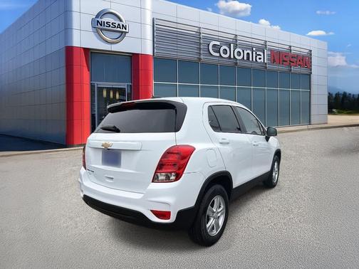 2022 Chevrolet Trax LS