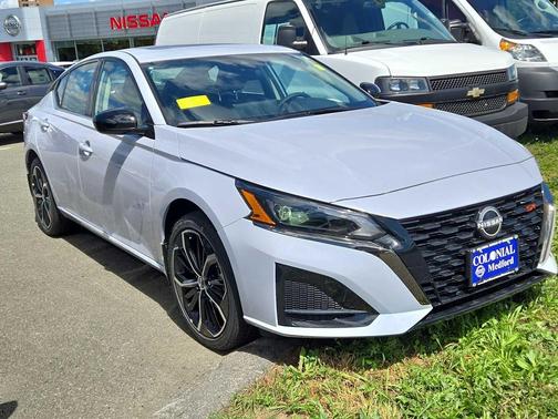 2025 Nissan Altima SR AWD