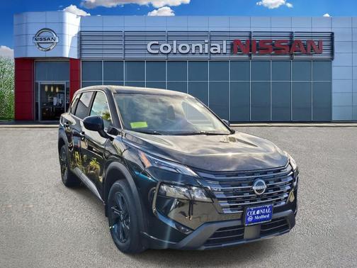 Super Black 2027 Nissan Rogue SV