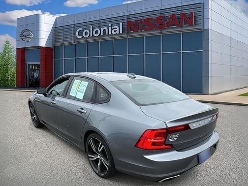 2020 Volvo S90 T6 R-Design