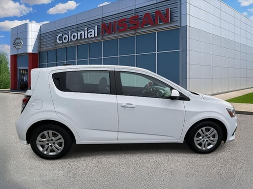 2020 Chevrolet Sonic FWD Hatchback 1FL 5-Door