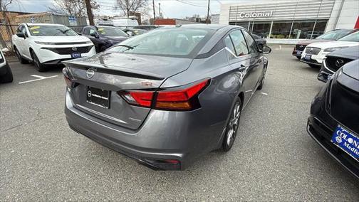 2024 Nissan Altima SR VC-Turbo FWD