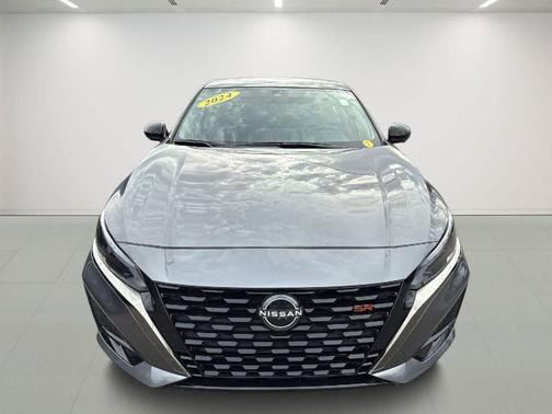 2024 Nissan Altima SR VC-Turbo FWD