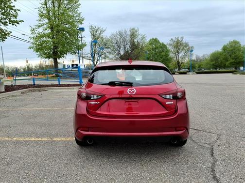 Soul Red Metallic 2018 Mazda Mazda3 Grand Touring