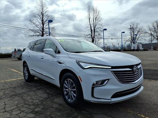 Summit White 2024 Buick Enclave Essence