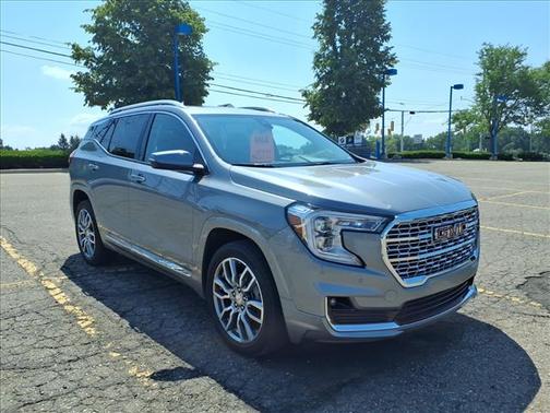 Sterling Metallic 2023 GMC Terrain Denali