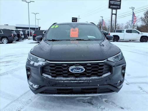 2025 Ford Escape ST-Line Select