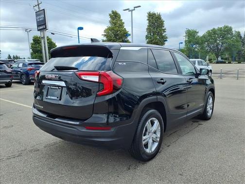 Ebony Twilight Metallic 2023 GMC Terrain SLE