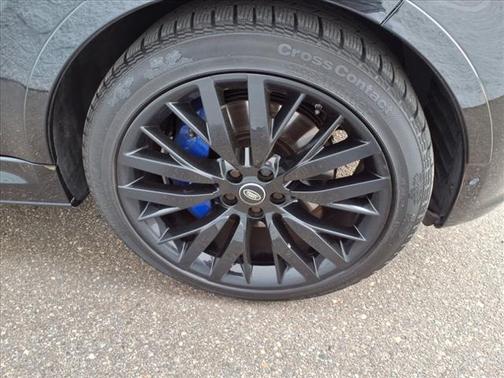2017 Land Rover Range Rover Sport 5.0L Supercharged SVR