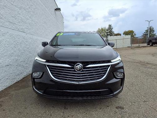 2022 Buick Enclave Essence