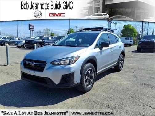 Ice Silver Metallic 2018 Subaru Crosstrek 2.0i
