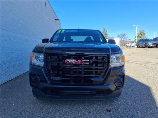 2022 GMC Canyon Elevation Standard