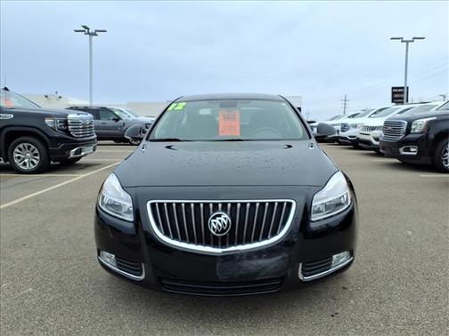 2012 Buick Regal Premium 1
