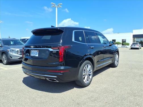 Stellar Black Metallic 2024 Cadillac XT6 Premium Luxury FWD