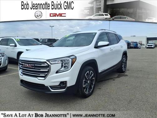 Summit White 2023 GMC Terrain SLT