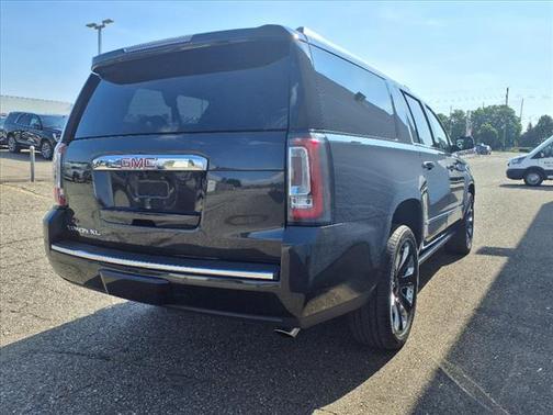 2020 GMC Yukon XL Denali