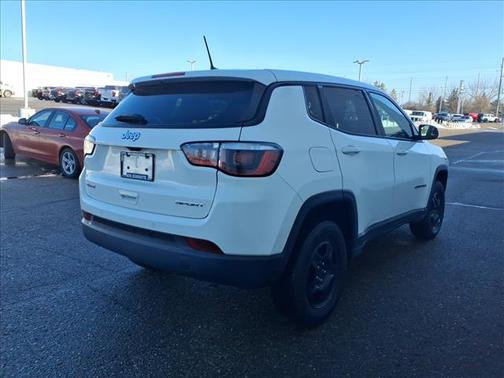 2018 Jeep Compass Sport